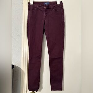 ❤️‍🔥3 for $20❤️‍🔥 Maroon Skinny Jeans